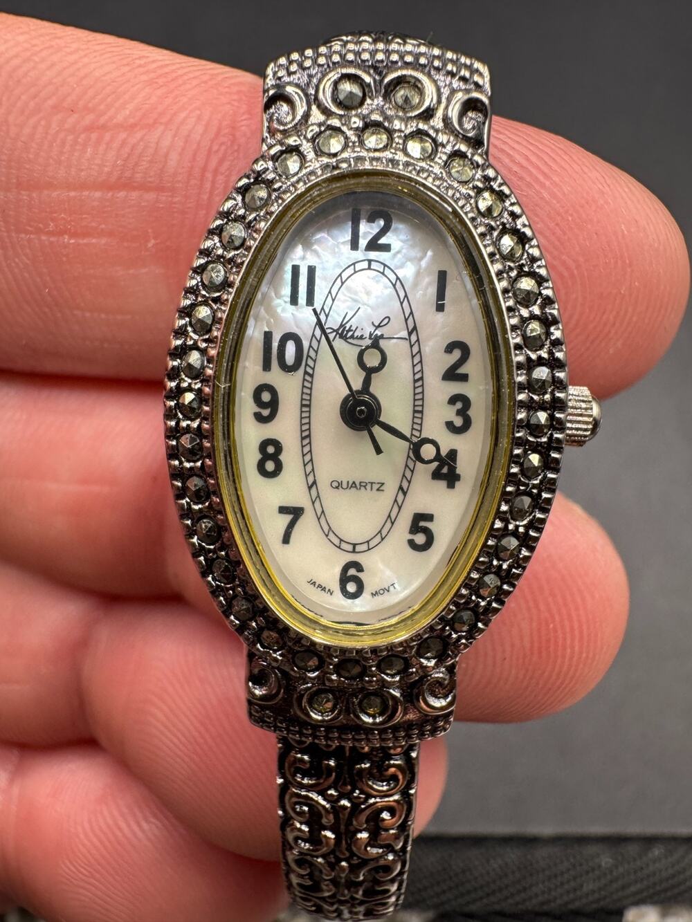 Vintage Kathie Lee Marcasite's Quartz Analog Women's Watch Stretch Bracelet Band